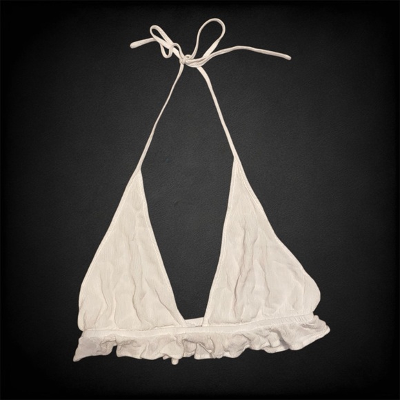 Garage Babydoll Peplum Halter Cami in Snow White - Picture 2 of 8